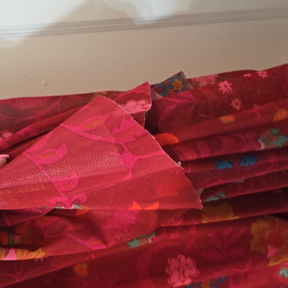 Free People Red Wildflower Honey Blouse Ruffle Sleeve At Top Womens MED - Picture 4 of 6